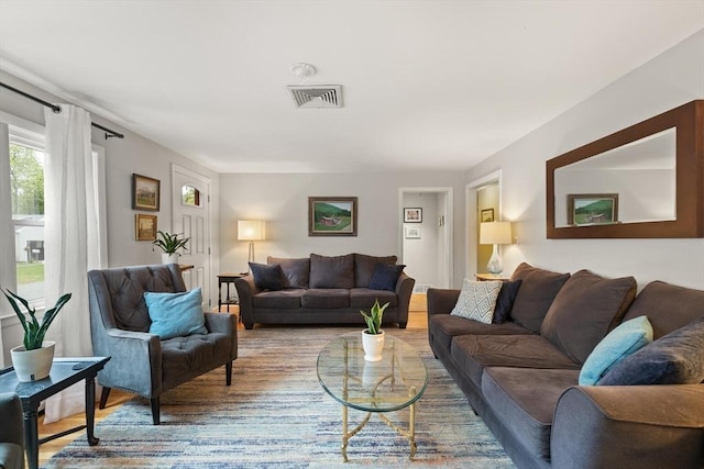 29 Day Ave, Hamilton, MA 01982 - living room featuring wood finished floors