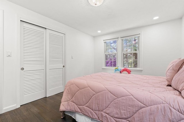 18 Arend Cir, Hanover, MA 02339 - bedroom with dark wood-style flooring, a closet, and recessed lighting