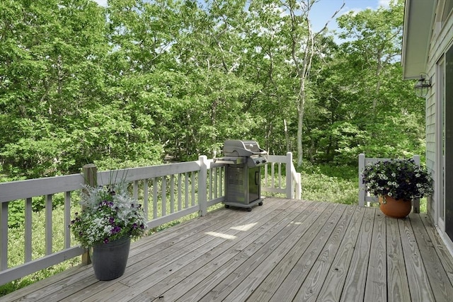 10 Eagles Nest, Edgartown, MA 02539 - deck with area for grilling