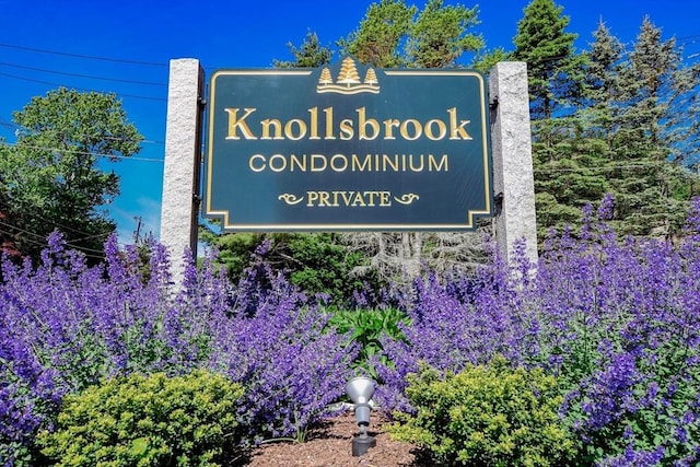 20 Patricia Dr Unit 20, Stoughton, MA 02072 - view of community / neighborhood sign