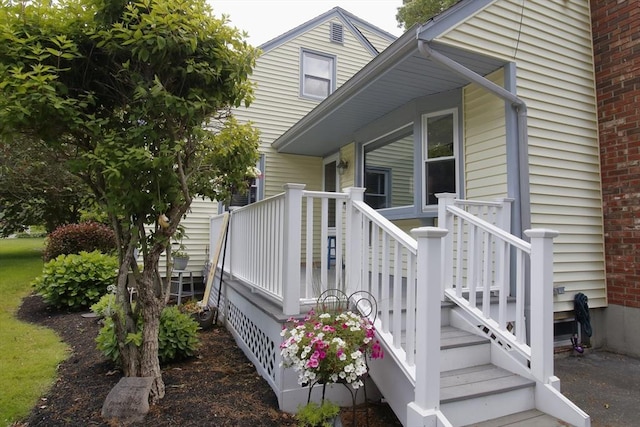 6 Jeffrey Ln, Freetown, MA 02702 - view of side of property