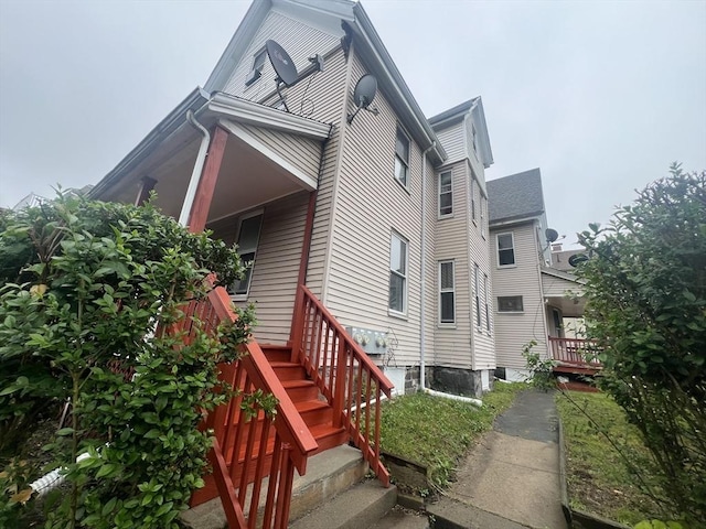 2 Stanton St, Boston, MA 02124 - view of property exterior
