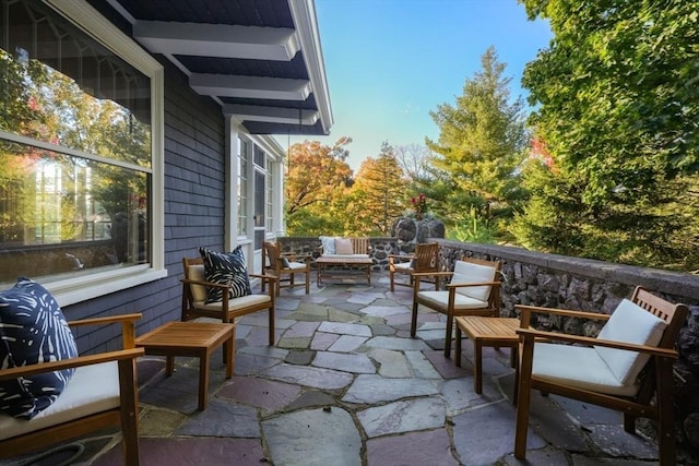view of patio featuring an outdoor hangout area