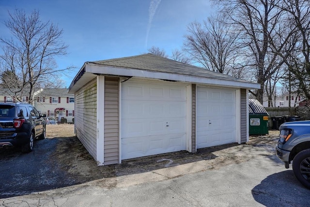 view of detached garage