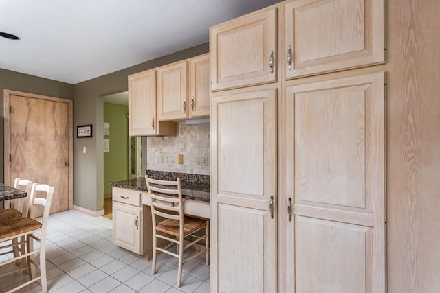 3 Dogwood Cir Unit 3, Franklin, MA 02038 - kitchen with light brown cabinetry, backsplash, light tile patterned floors, and baseboards