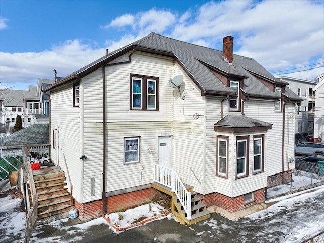 view of front of house