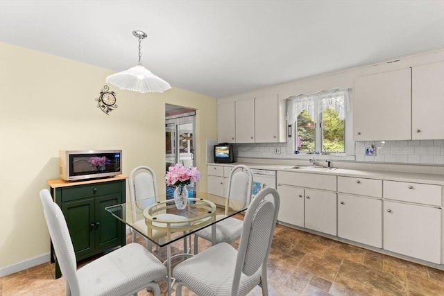 16 Fencourt, Canton, MA 02021 - dining space featuring light stone finish floors and baseboards