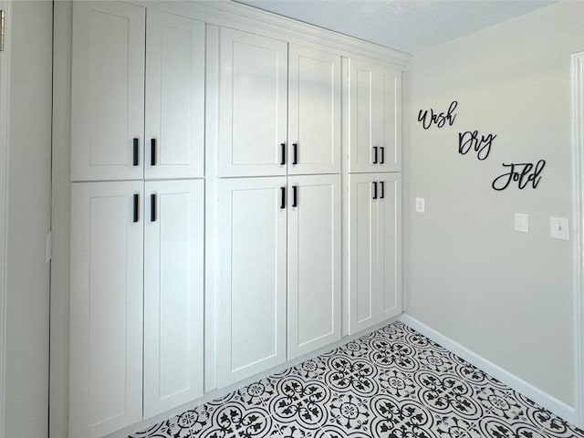111 Country Club Pl, Southbridge, MA 01550 - view of closet