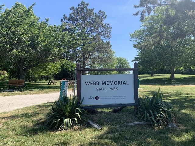 29 Wituwamat Rd, Weymouth, MA 02191 - community / neighborhood sign with a lawn