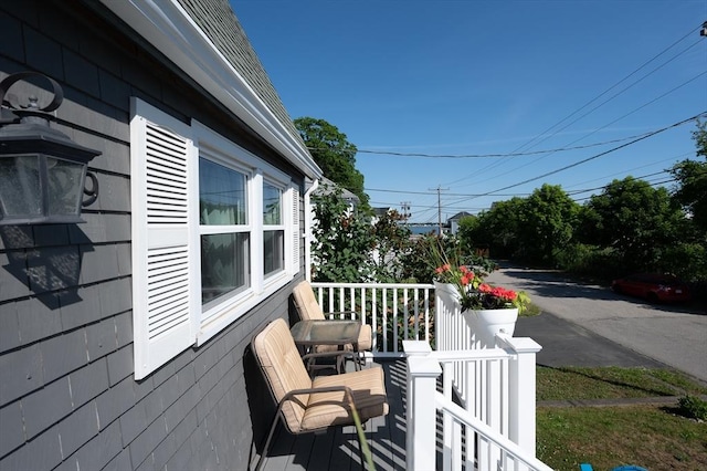 29 Wituwamat Rd, Weymouth, MA 02191 - view of wooden porch