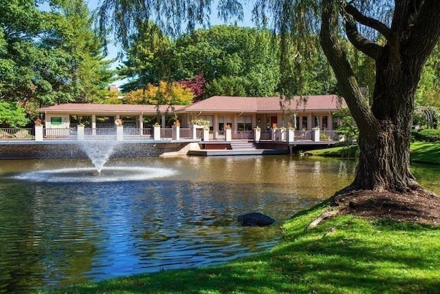 99 Florence St Unit 40-2B, Newton, MA 02467 - surrounding community featuring a water view