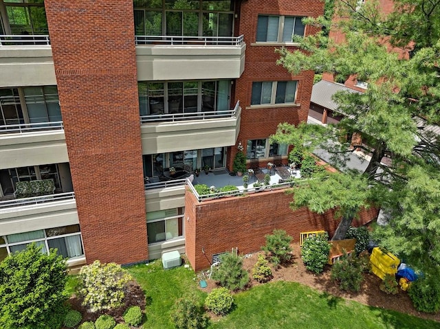 99 Florence St Unit 40-2B, Newton, MA 02467 - view of apartment building / complex