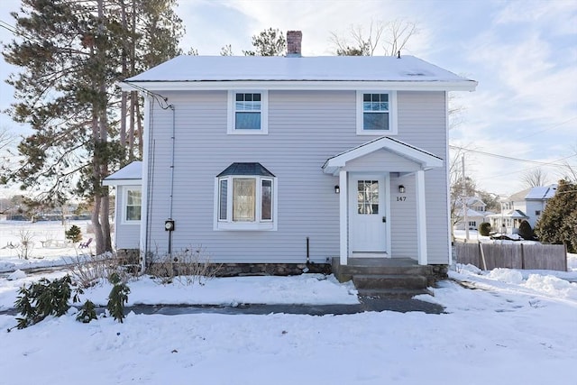 view of front property