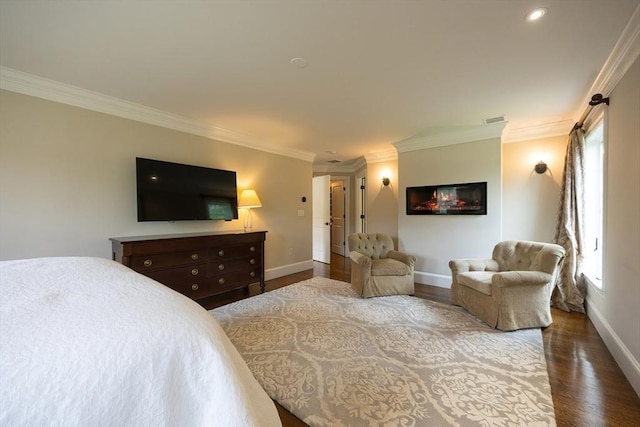 5 Copperbeech Cir, Westborough, MA 01581 - bedroom with baseboards, dark wood-style floors, crown molding, and recessed lighting