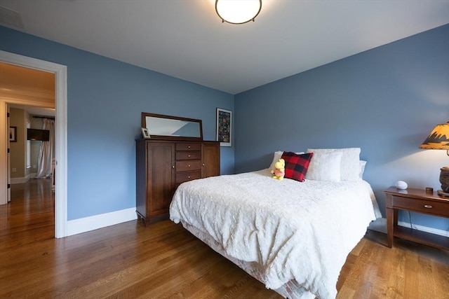 5 Copperbeech Cir, Westborough, MA 01581 - bedroom with wood finished floors and baseboards