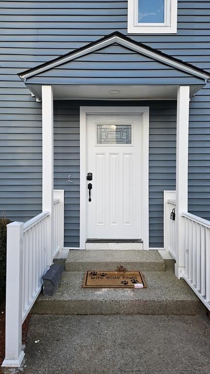 view of entrance to property