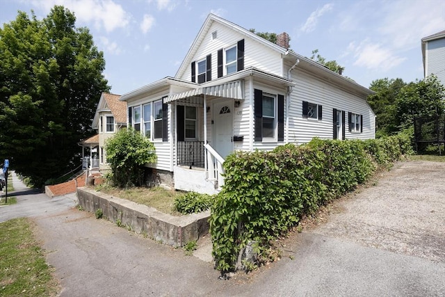 139 Endicott St, Worcester, MA 01610 - view of front of property with a chimney