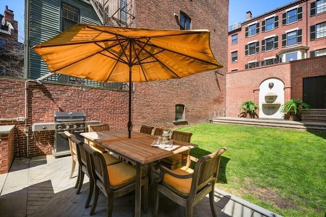 101 Pinckney St, Boston, MA 02114 - view of patio with outdoor dining area and grilling area