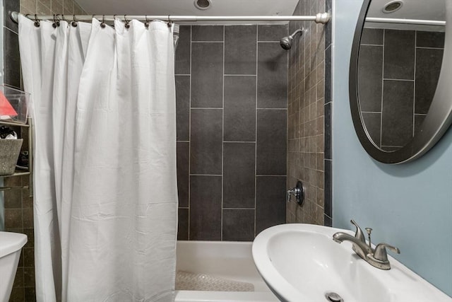 293 D St Unit 2, Boston, MA 02127 - full bath featuring a sink and toilet