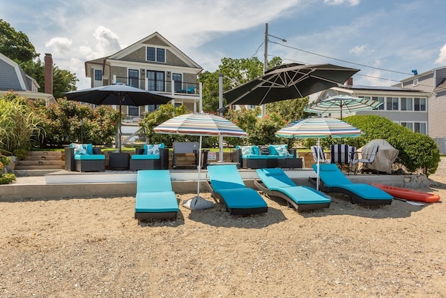 exterior space featuring outdoor lounge area