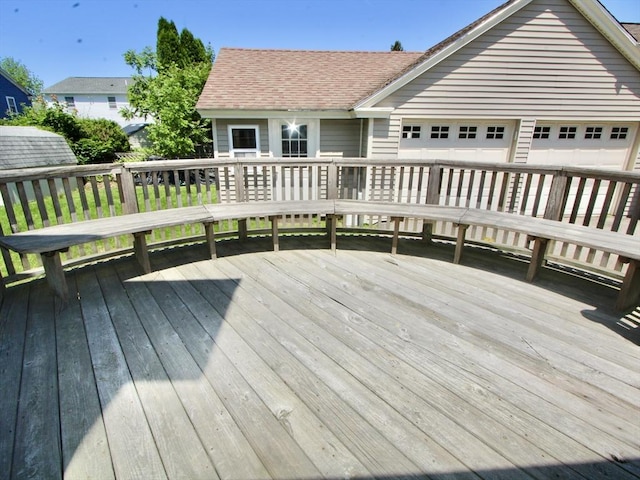 25 Rollinson Rd, Worcester, MA 01606 - view of wooden terrace