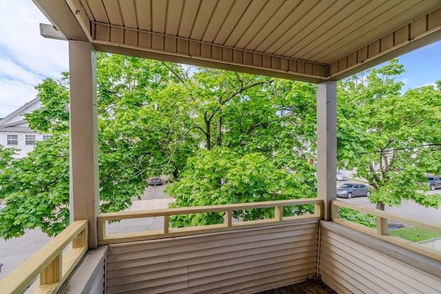 33-35 Claremont St, Springfield, MA 01108 - view of balcony