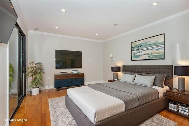 148 Greenbrook Dr Unit 69-6, Stoughton, MA 02072 - bedroom featuring ornamental molding, light wood-style floors, recessed lighting, and baseboards