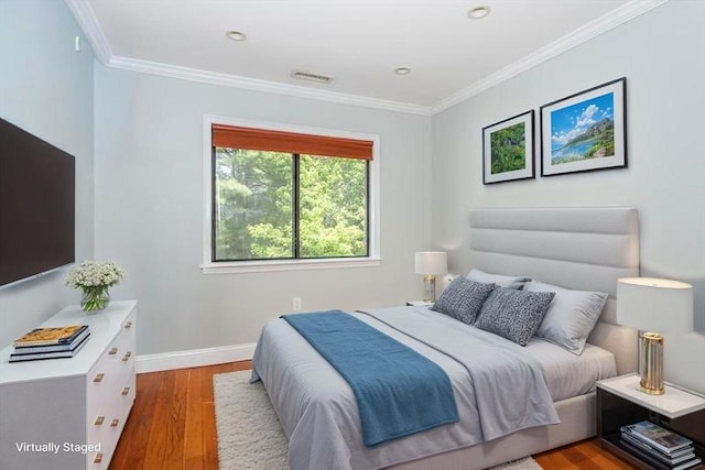 148 Greenbrook Dr Unit 69-6, Stoughton, MA 02072 - bedroom featuring wood finished floors, crown molding, baseboards, and recessed lighting