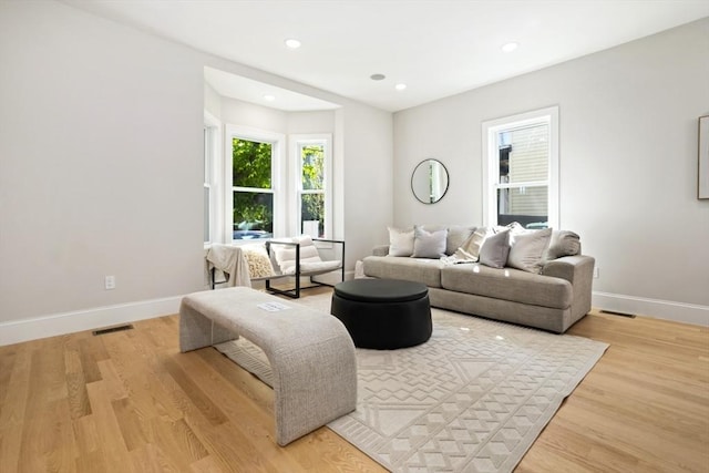 45 Sargent Ave, Somerville, MA 02145 - living area featuring light wood-type flooring, baseboards, and recessed lighting