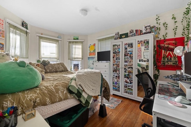 69 Conwell Ave, Somerville, MA 02144 - bedroom featuring hardwood / wood-style flooring