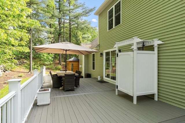 3 Chad Ln, Sterling, MA 01564 - deck with outdoor dining space and a pergola