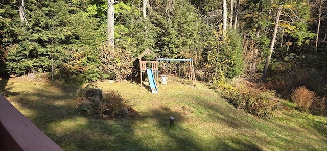 view of yard featuring a playground