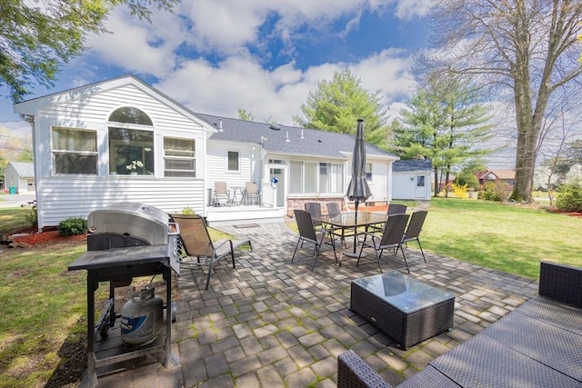 view of patio with outdoor dining area