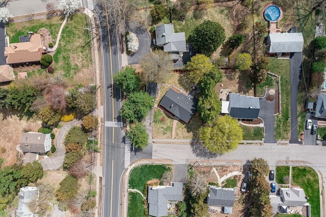 birds eye view of property featuring a residential view