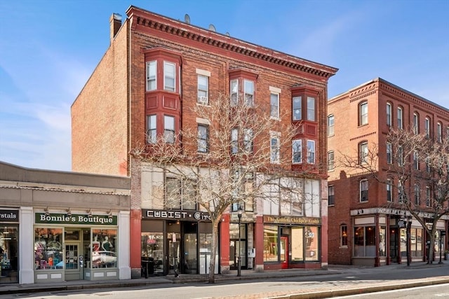 220-224 Washington St Unit 6, Brookline, MA 02445 - view of building exterior