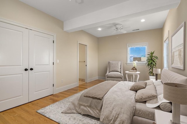 bedroom with visible vents, baseboards, a ceiling fan, light wood-style flooring, and recessed lighting