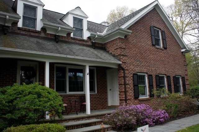 view of front facade