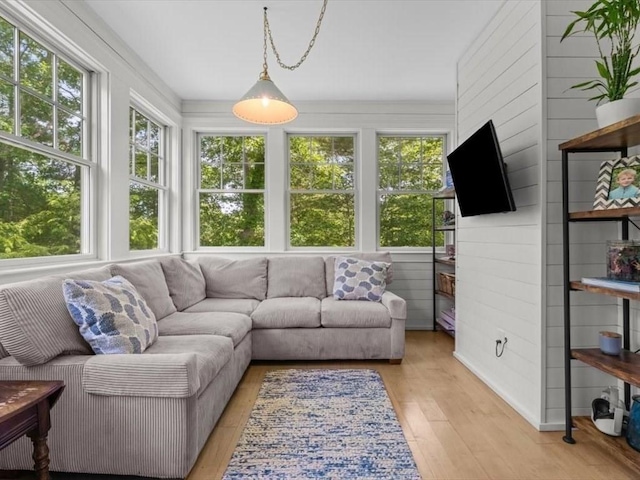 35 Forster Rd, Manchester, MA 01944 - sunroom / solarium with healthy amount of natural light