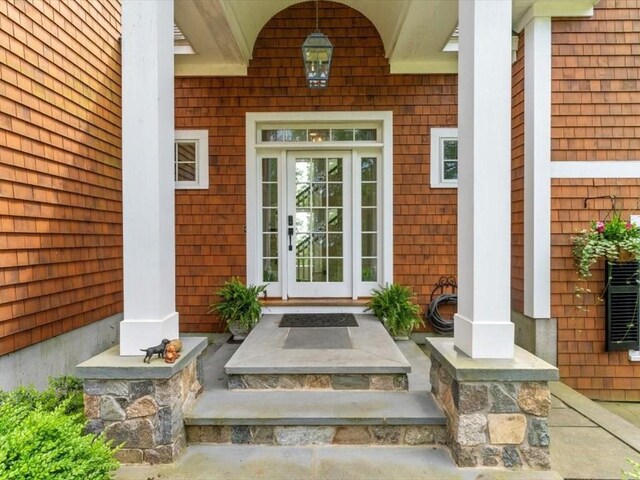 35 Forster Rd, Manchester, MA 01944 - view of exterior entry with covered porch