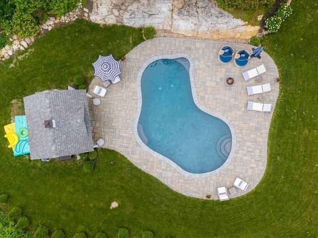 35 Forster Rd, Manchester, MA 01944 - view of pool with a yard