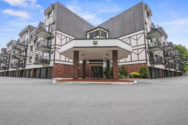 9 Broadway Unit 217, Saugus, MA 01906 - view of property