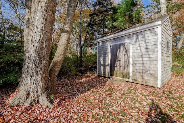 view of outdoor structure