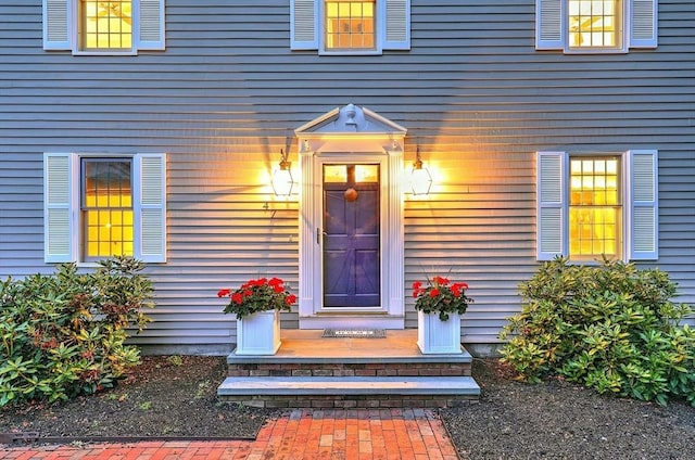 47 Fallon Dr, Westport, MA 02790 - property entrance