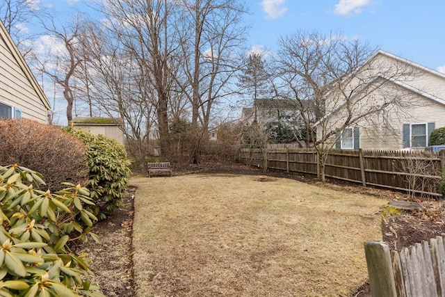 view of yard featuring fence