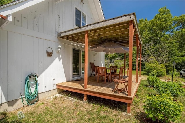 42 Beechwood Dr, Mashpee, MA 02649 - deck featuring outdoor dining area