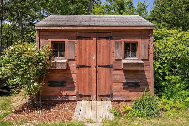 42 Beechwood Dr, Mashpee, MA 02649 - view of shed