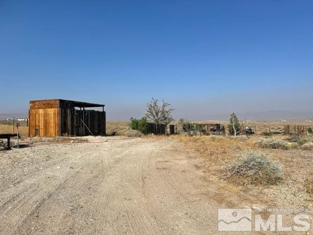 Listing photo 3 for 4505 Shirlee Ave, Silver Springs NV 89429