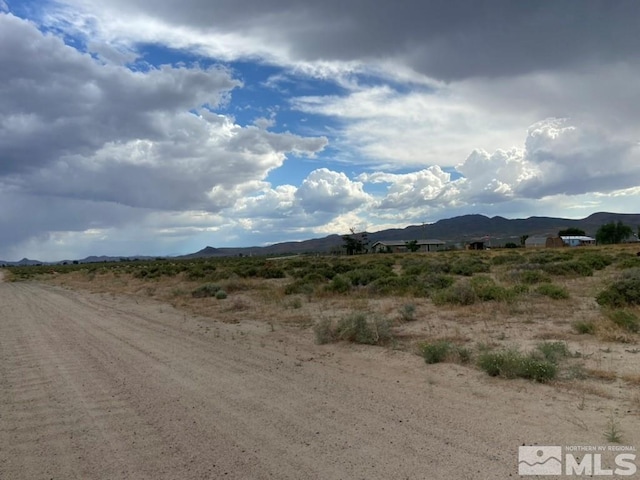 Listing photo 3 for 1480 E Quince Ave, Silver Springs NV 89429