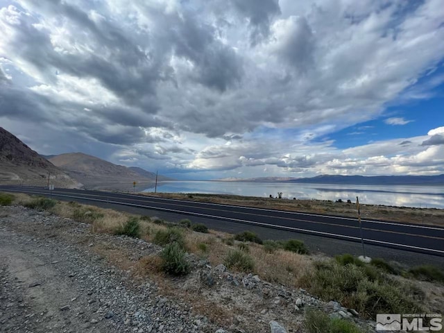 Listing photo 3 for 571 Frontage Rd, Walker Lake NV 89415