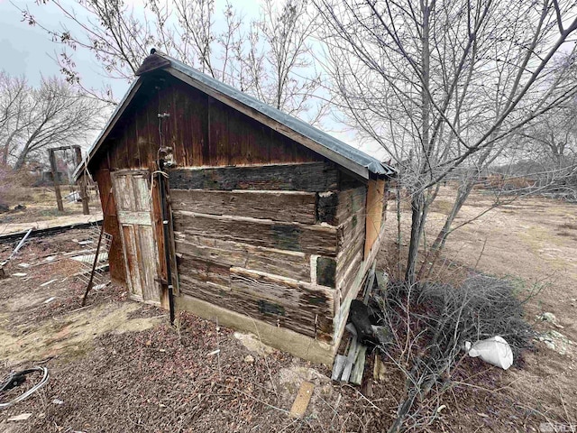 view of shed / structure